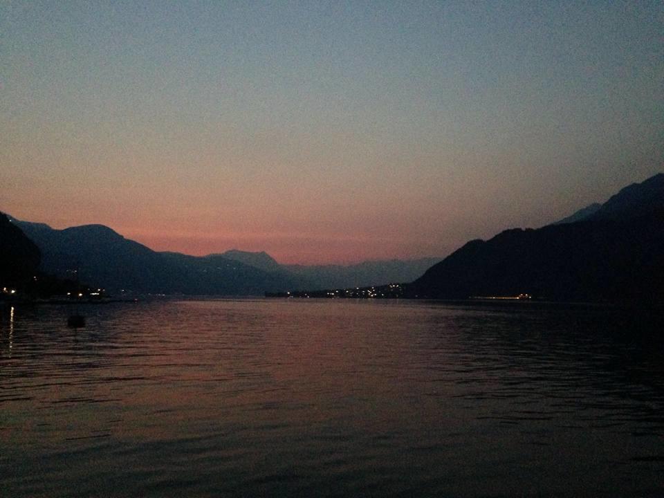 L For Lake مانديلو ديل لاريو المظهر الخارجي الصورة